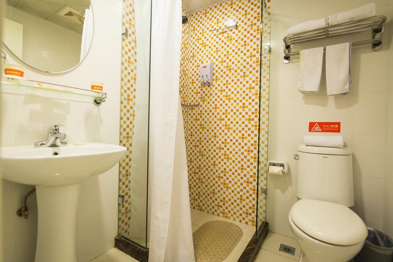 Home Inn Dalian Xinghai Bay Wuyi Road Nansha Street Bagian luar foto